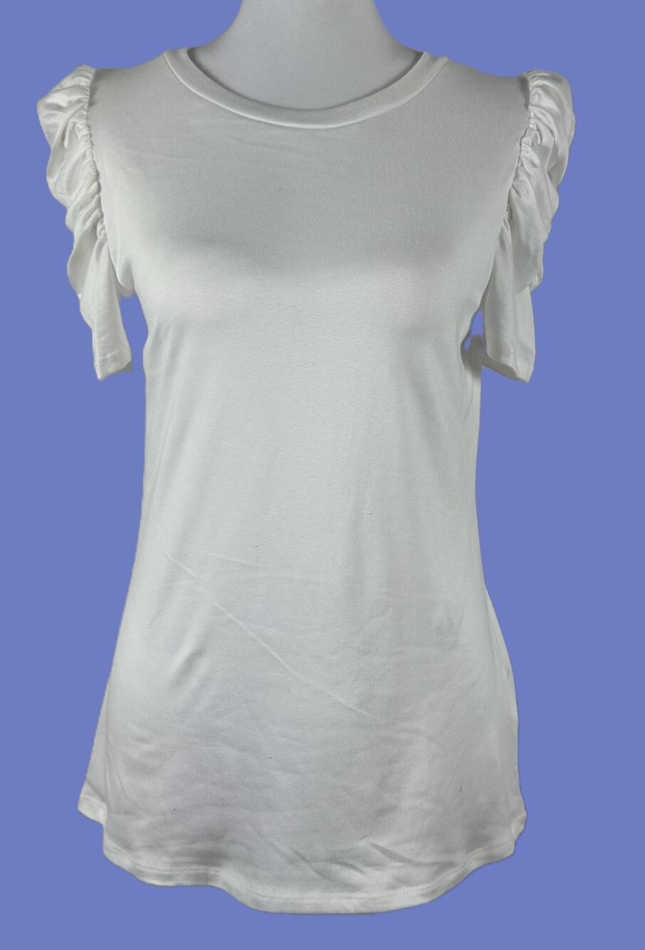 NWOT Les Amis Butter Soft White Ruffle Sleeve Top – Women’s Size Medium
